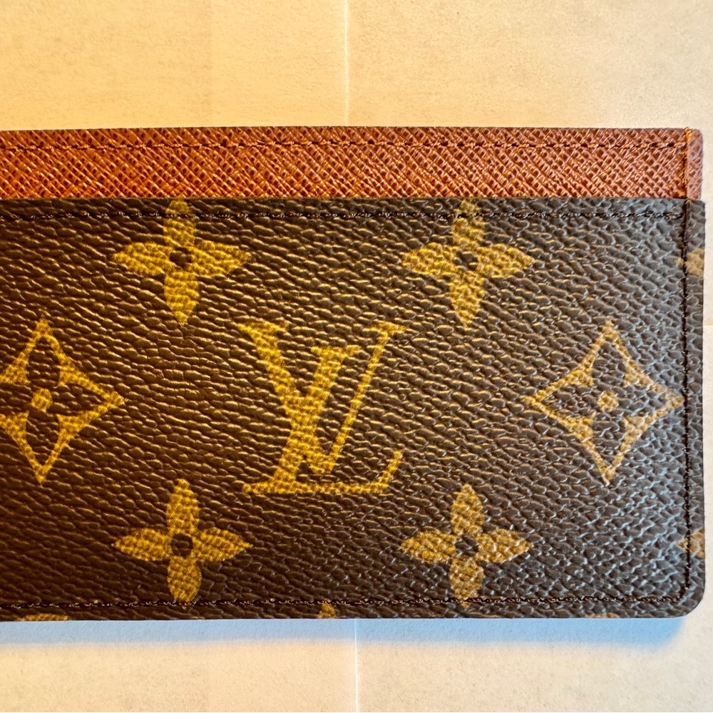 Louis Vuitton Monogram Card Holder